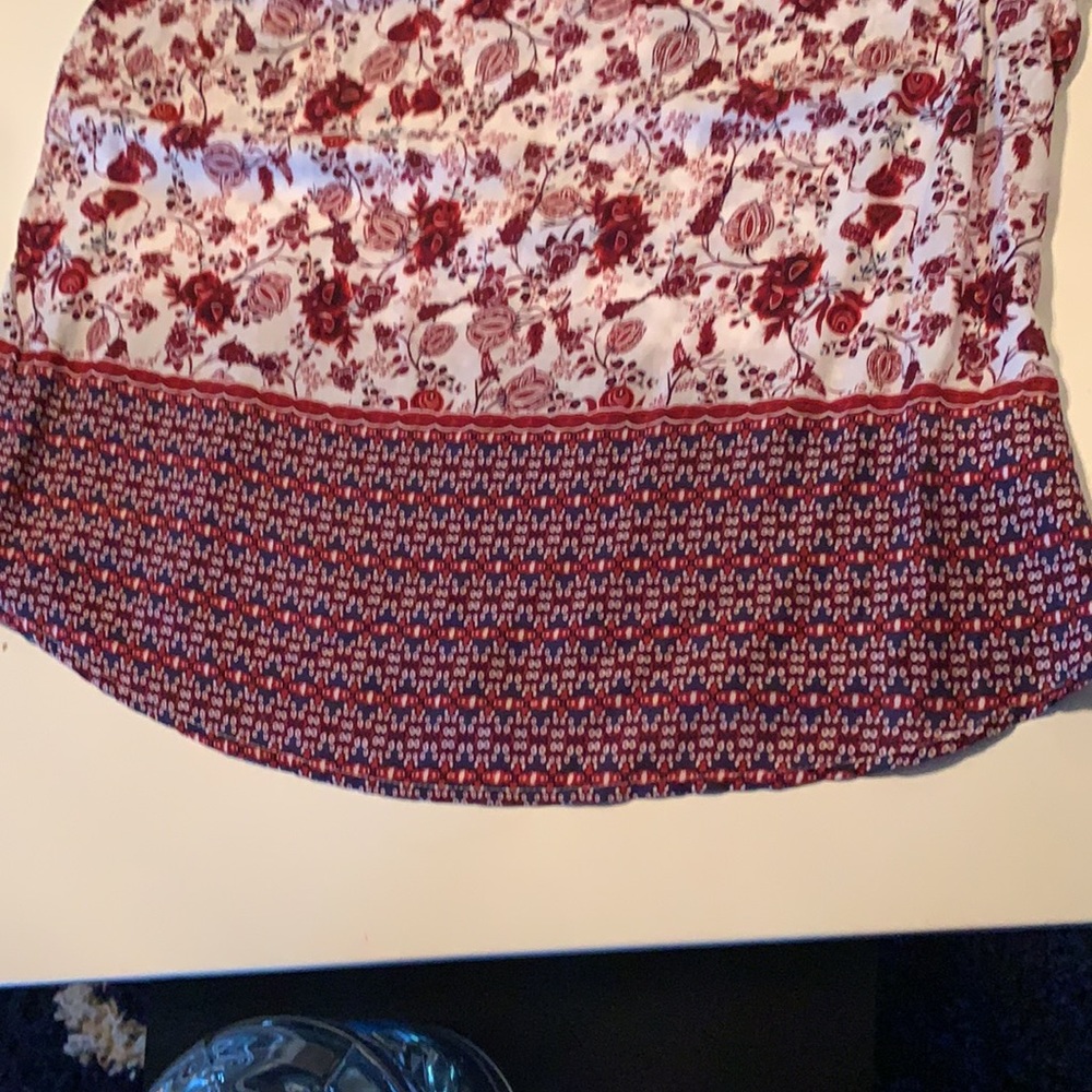Flower pattern blouse - Picture 12 of 17
